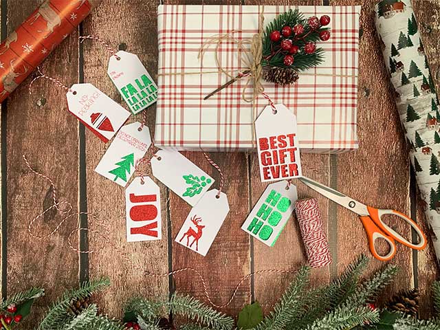 DIY Christmas Gift Tag Ideas - The Christmas Cart Blog