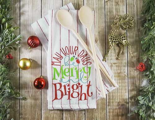 Quick & Easy Christmas Kitchen Dish Towels - Burton Avenue